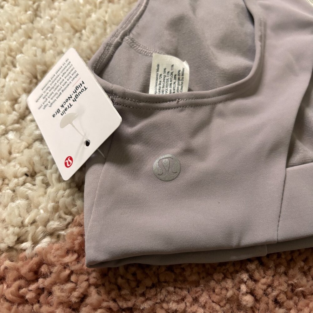 Lululemon NWT Tough Train High Neck Bra Mauve Grey / Light Sage Womens Size 6 - Picture 8 of 10